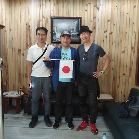 Hotel Pine Kohima Luaran gambar