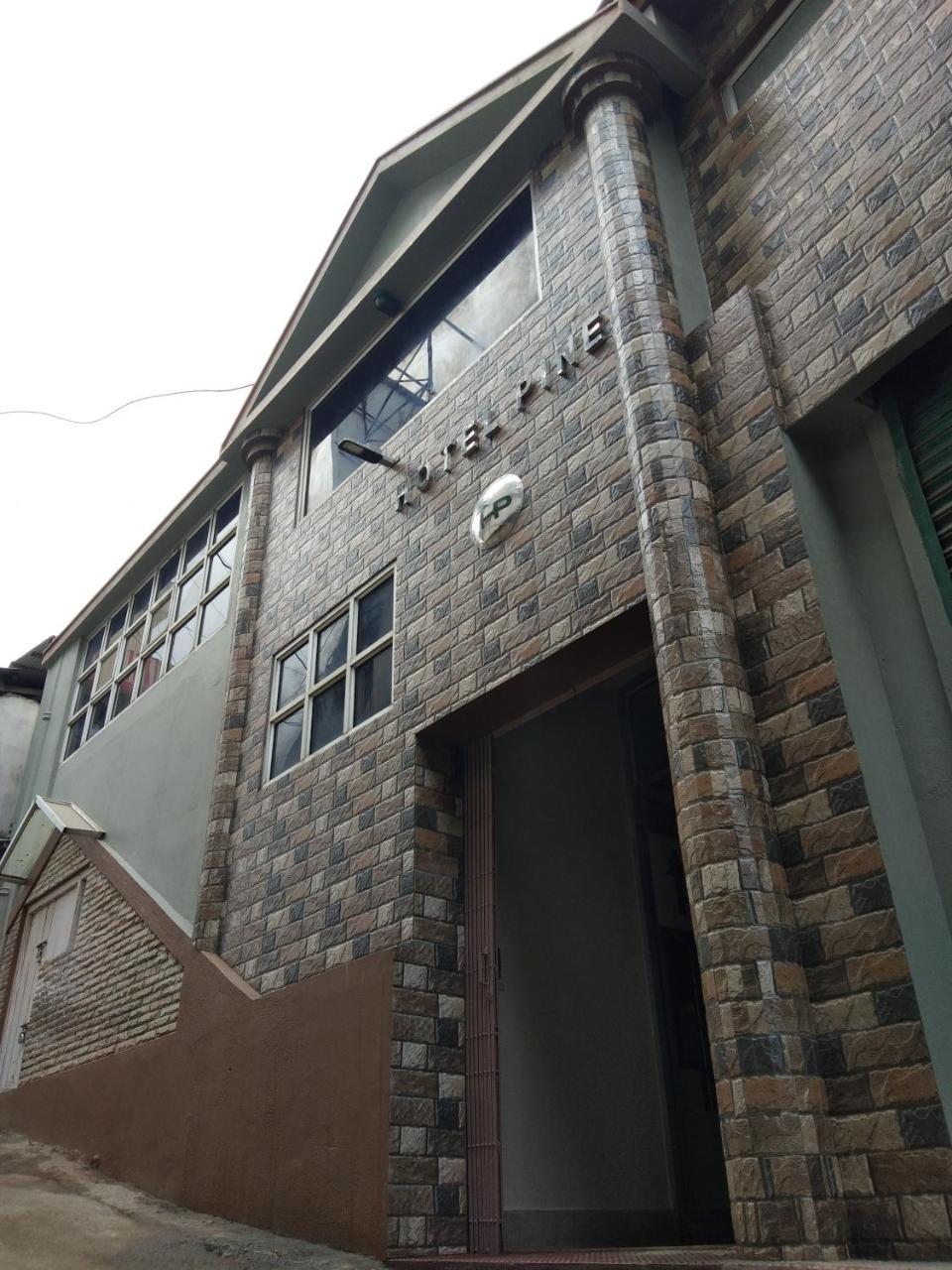 Hotel Pine Kohima Luaran gambar